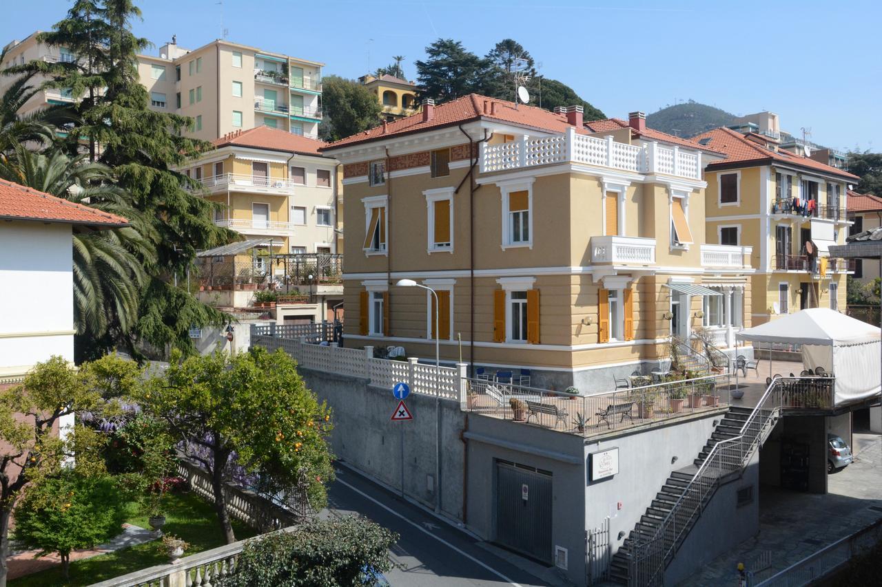 Hotel Ines Варацце Экстерьер фото